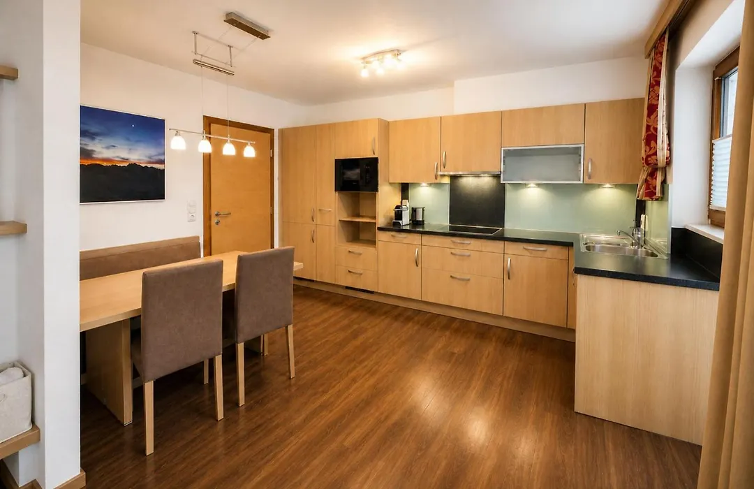 Apart-Hotel Aurora Fiss-1