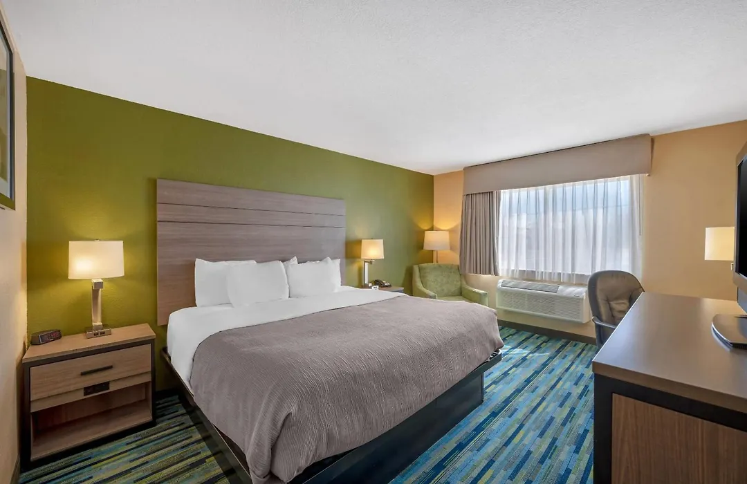 Quality Inn Los Lunas - Albuquerque South-1
