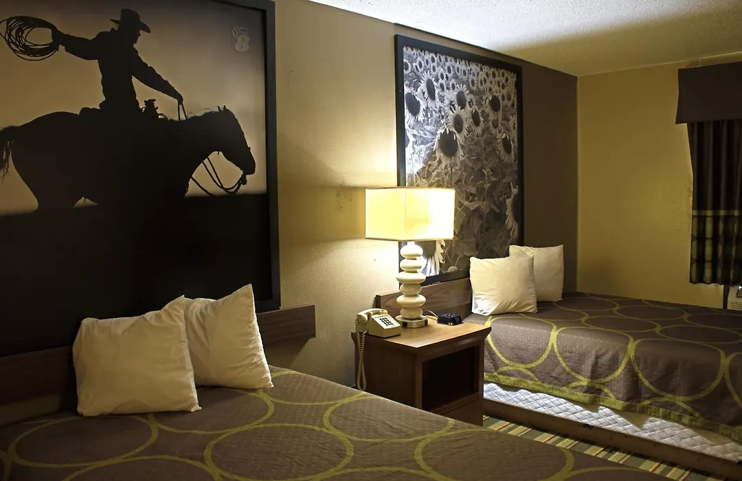 Super 8 By Wyndham Abilene Ks-1