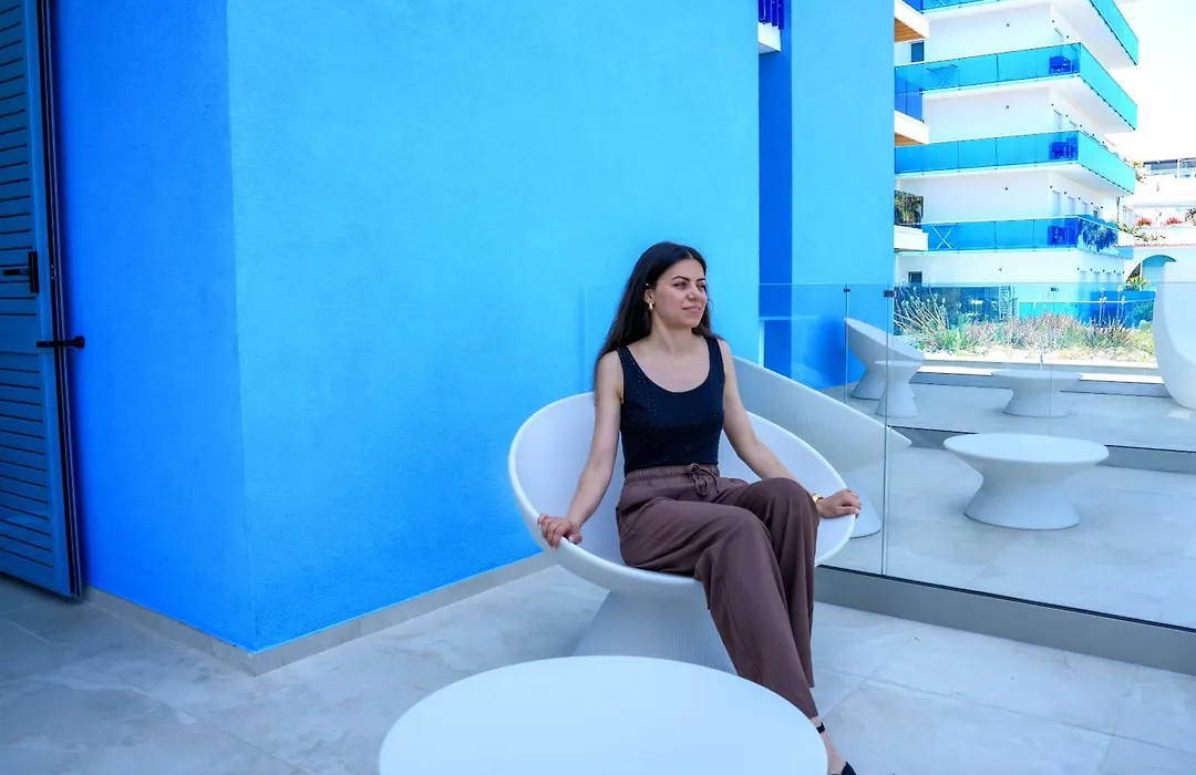 Hotel Haiti-1