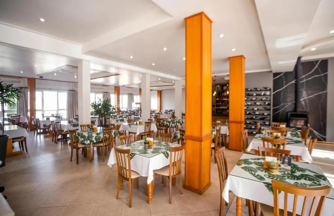 Hotel Prata Villaggio-1