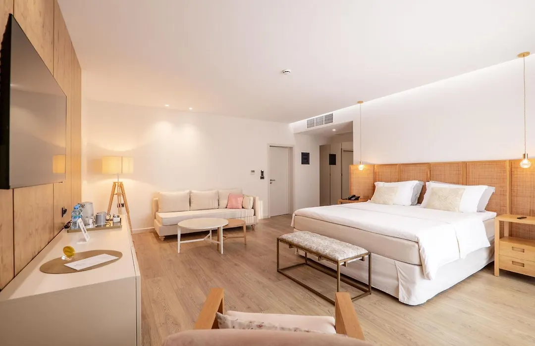 Glow Boutique Hotel & Suites-1