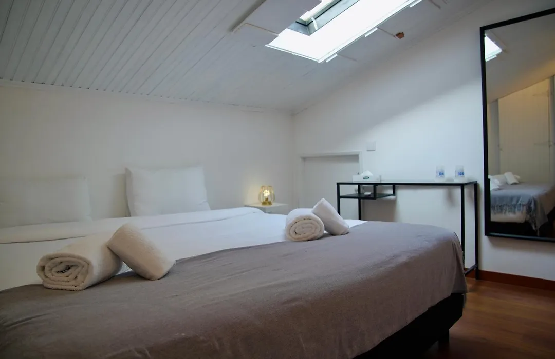 Ride Surf Resort & Spa Peniche-1