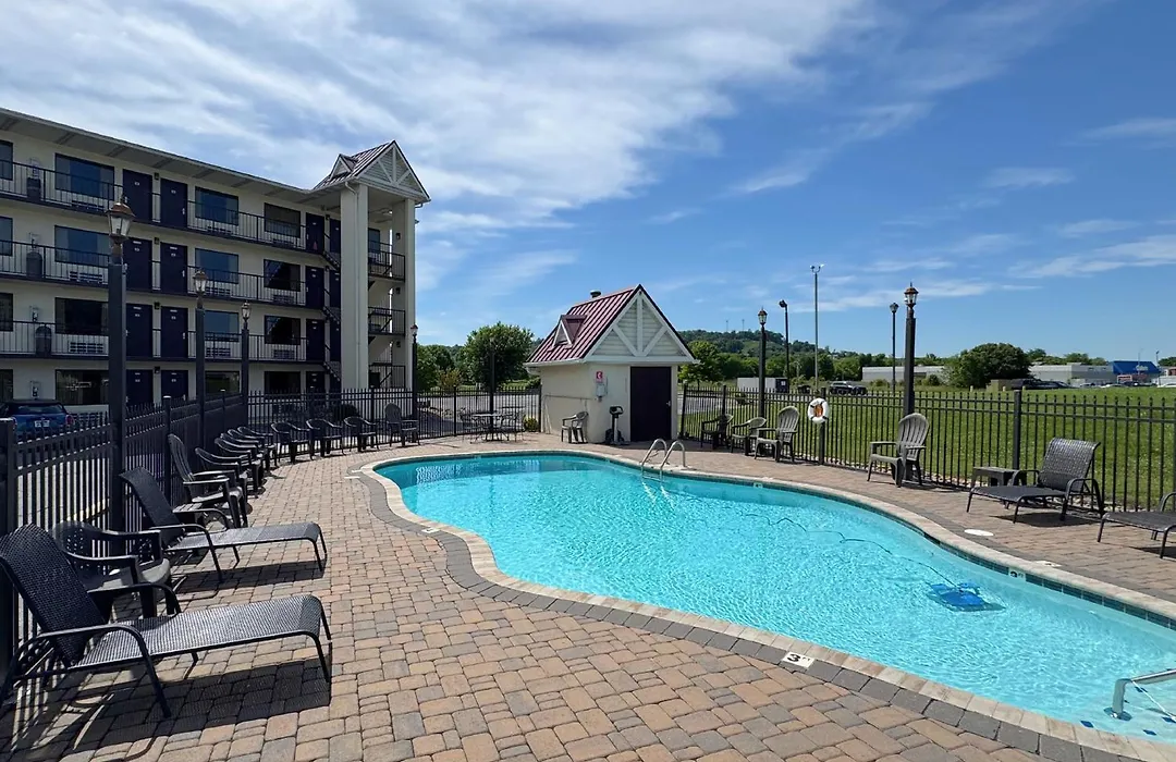 Landmark Inn On The River Sevierville-1
