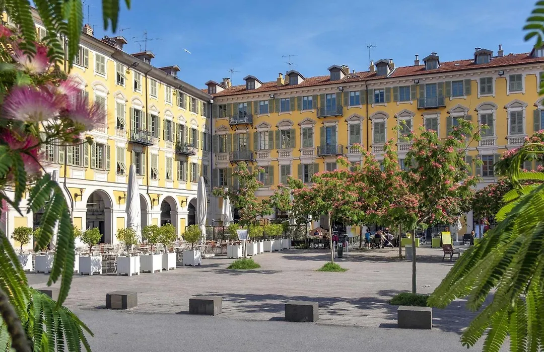 Adagio Nice Centre-1