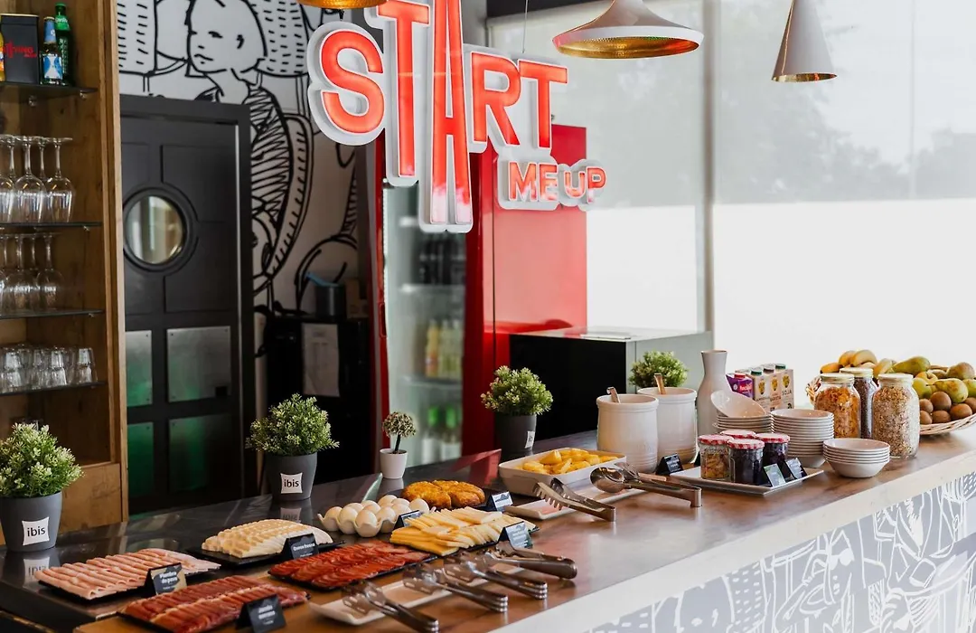 Ibis Hotel Alicante-1