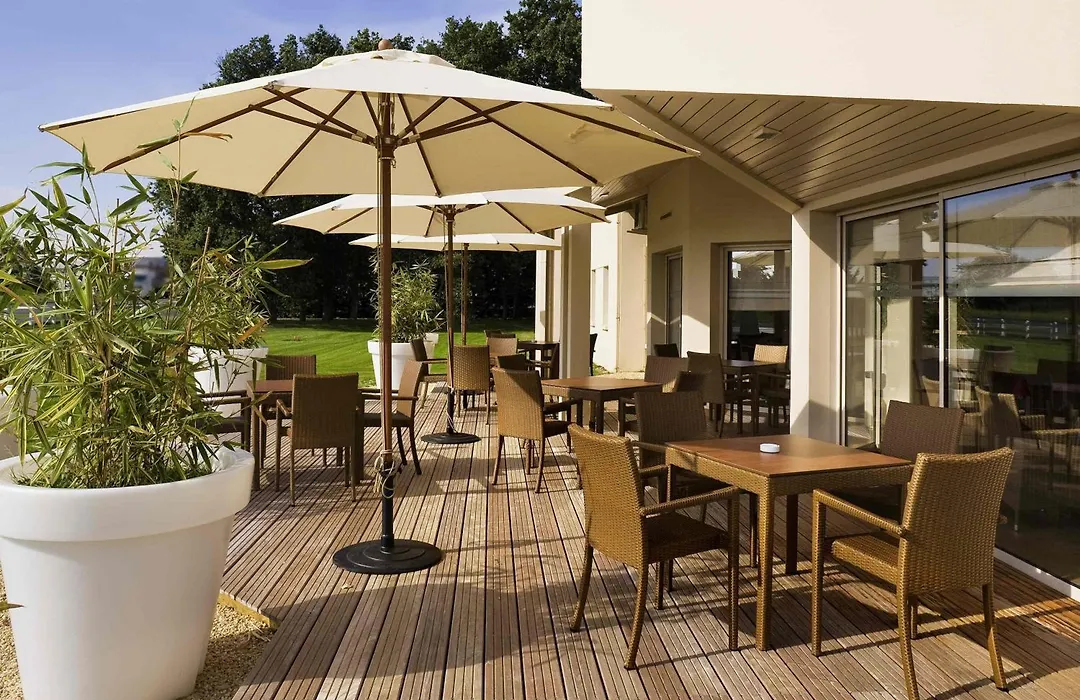 ibis Styles Cholet-1
