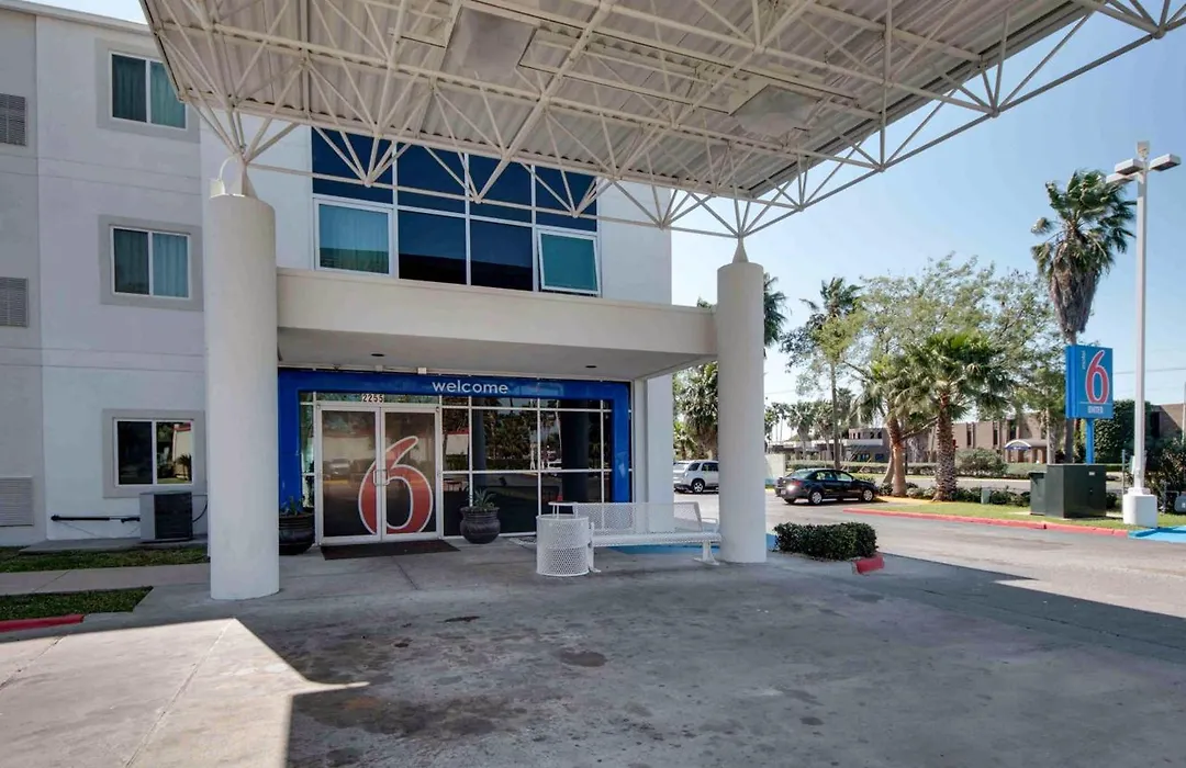 Motel 6-Brownsville, Tx-1