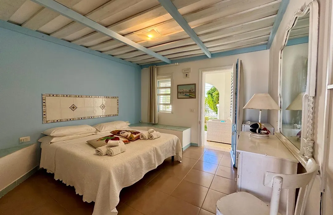 Albergo isola mia-1