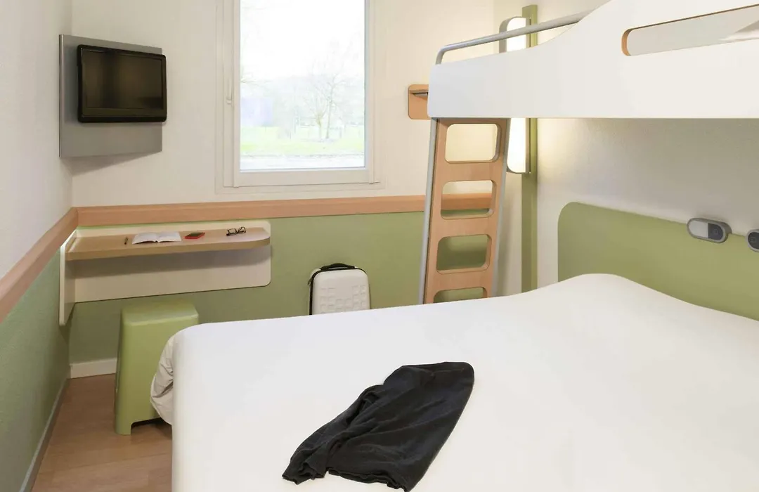 Ibis Budget Lons le Saunier - A39 HOTEL CLIMATISE-1