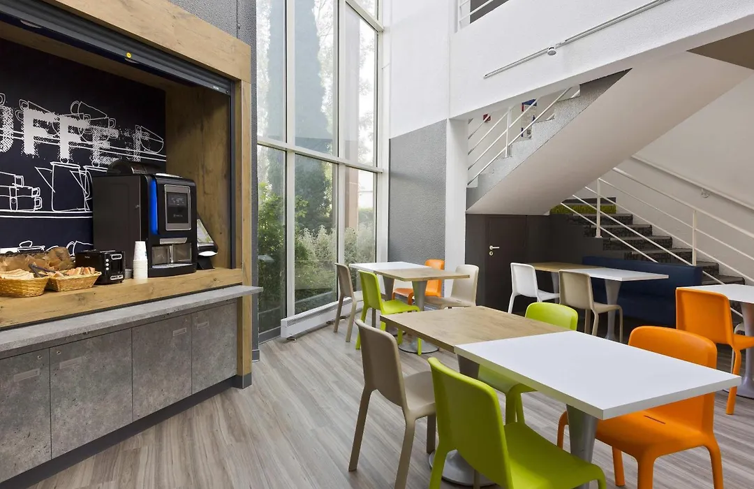 ibis budget Le Mans Universite-1