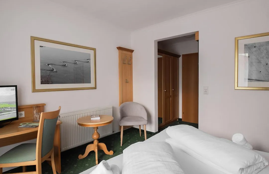 Hotel Martini Kaprun Including Free Parking And Zell Am See-Kaprun Summer Card-1