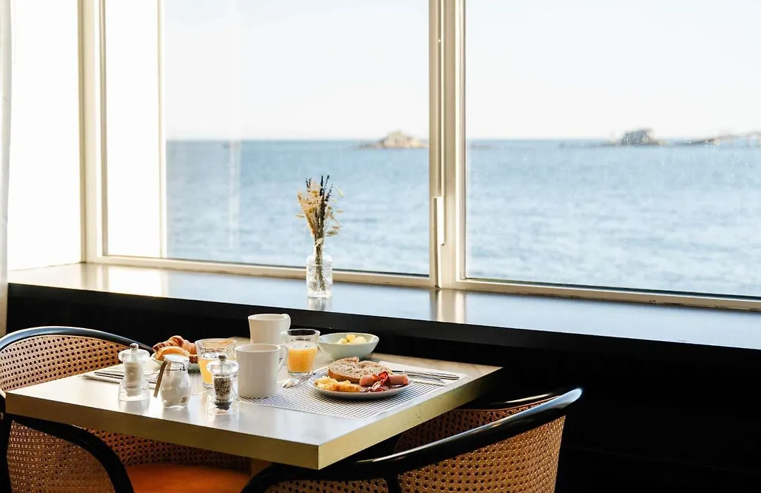 Hotel Mercure Roscoff Bord De Mer-1