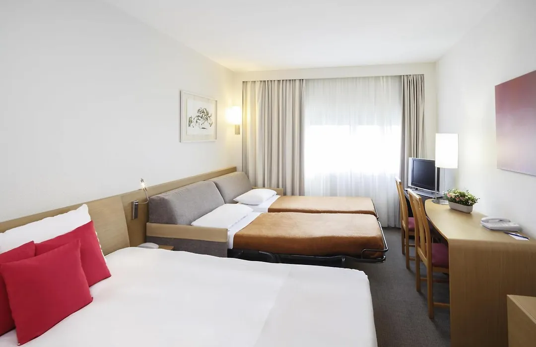 Novotel Massy Palaiseau-1