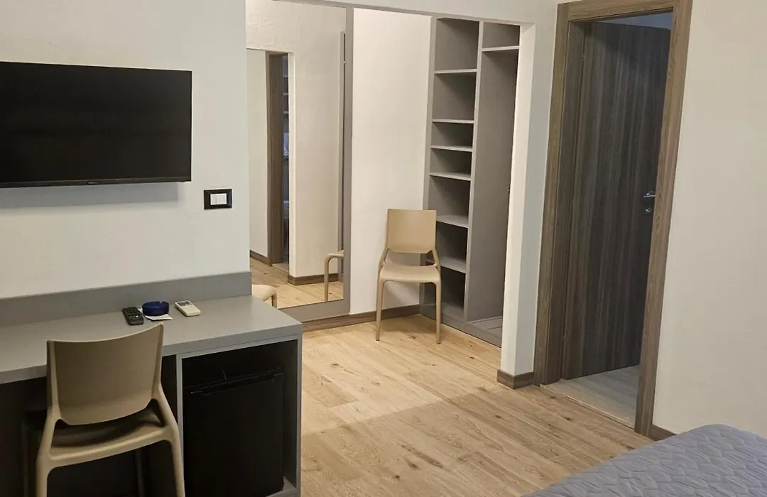 Hotel Sole-1