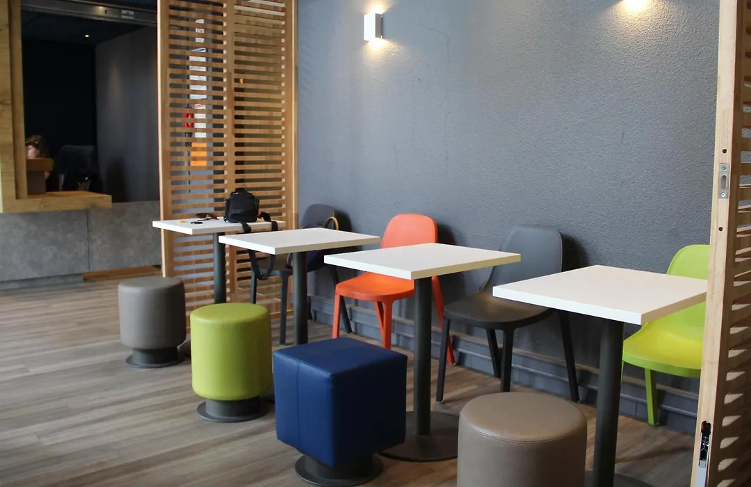 Ibis Budget Redon-1