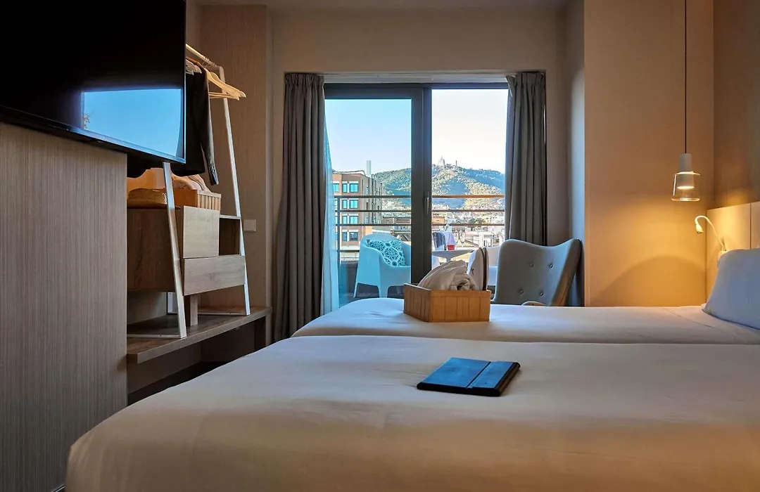 Mercure Barcelona Condor-1