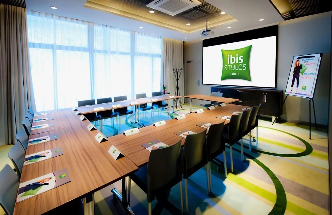 ibis budget Brest Centre Port-1