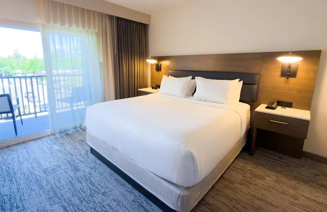 Courtyard By Marriott Eugene Downtown-1