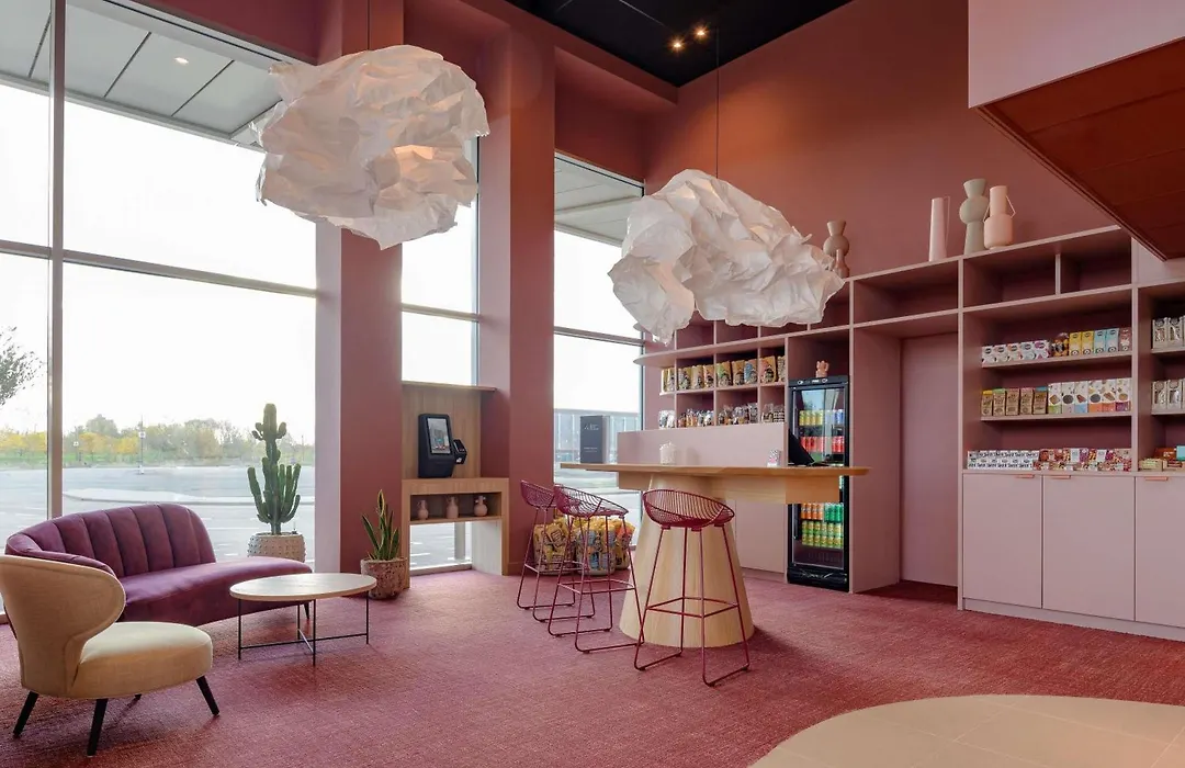 ibis Styles Rotterdam Ahoy-1