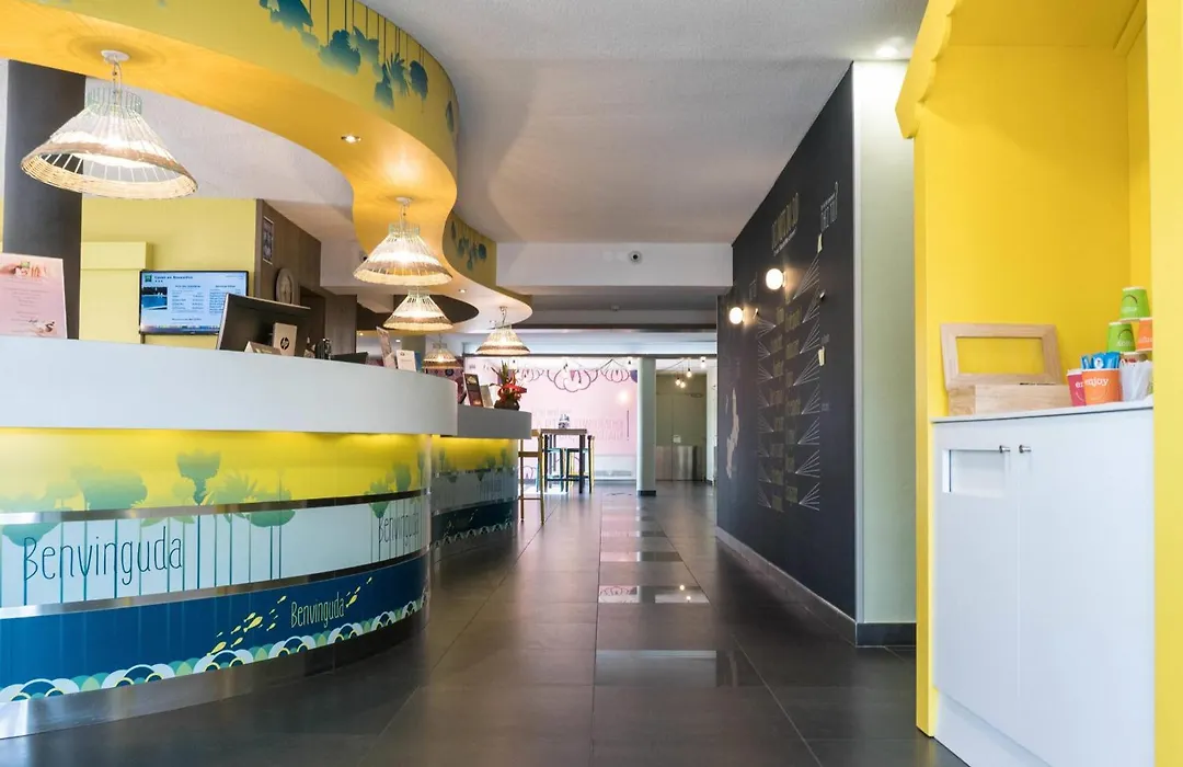 ibis Styles Perpignan Canet En Roussillon-1