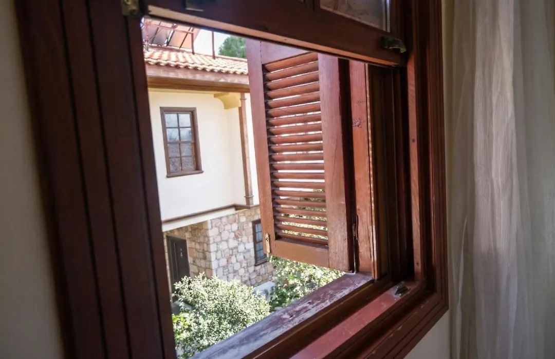 Kaleici Ozkavak Hotel-1