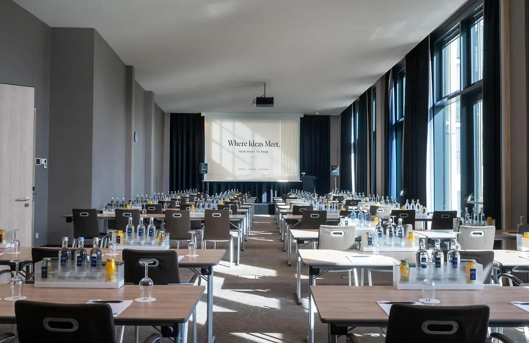 Holiday Inn Frankfurt Airport By Ihg-1