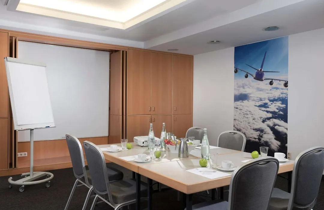 Ibis Styles Cologne Airport-1