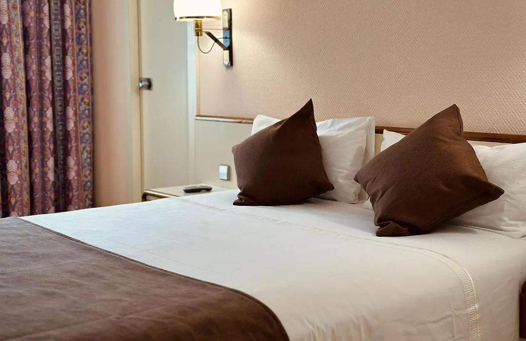 Andorra Palace-1