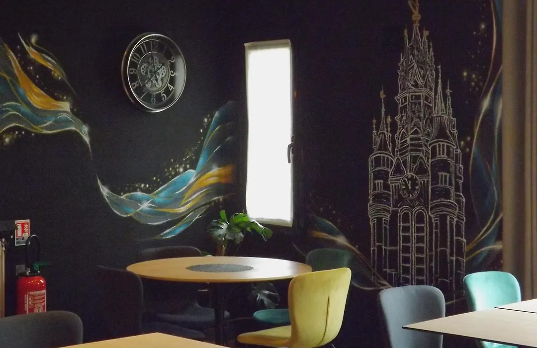 The Originals City, Hôtel Le Gayant, Douai (Inter-Hotel)-1