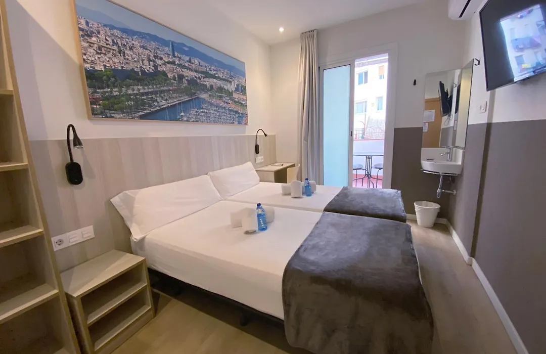 Hostal Bestprice Barcelona Stadium-1
