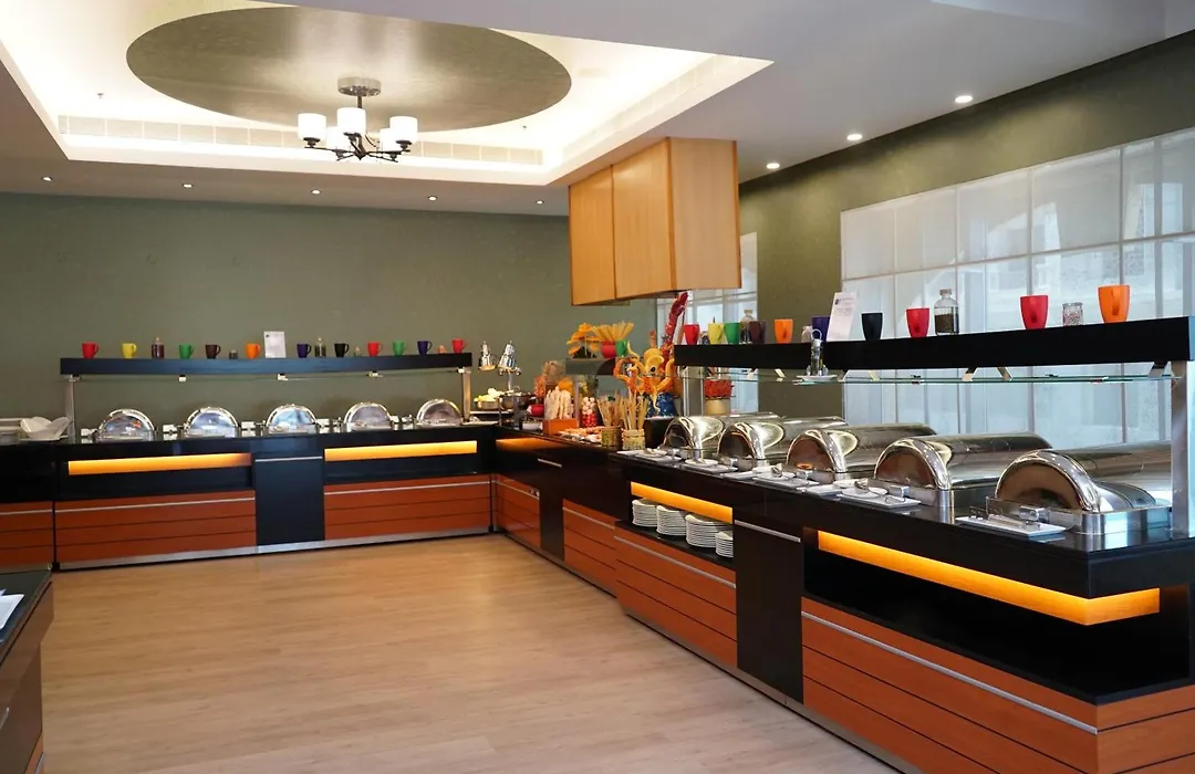 City Seasons Hotel & Suites Muscat-1