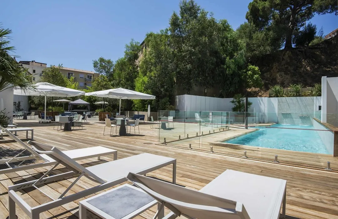 Mercure Ajaccio-1