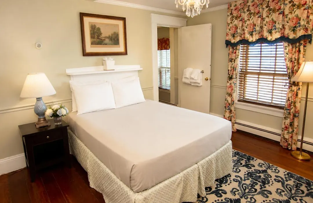 Inn On Bellevue (Adults Only)-1