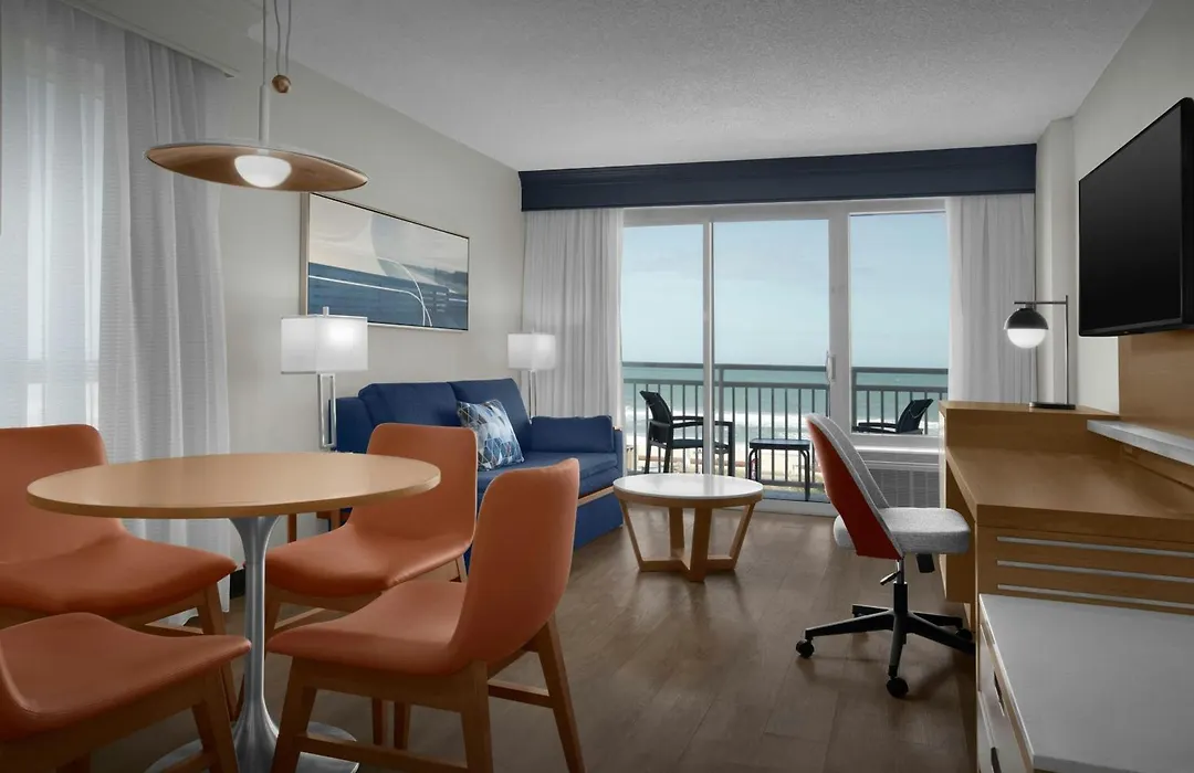Courtyard By Marriott Carolina Beach Oceanfront-1