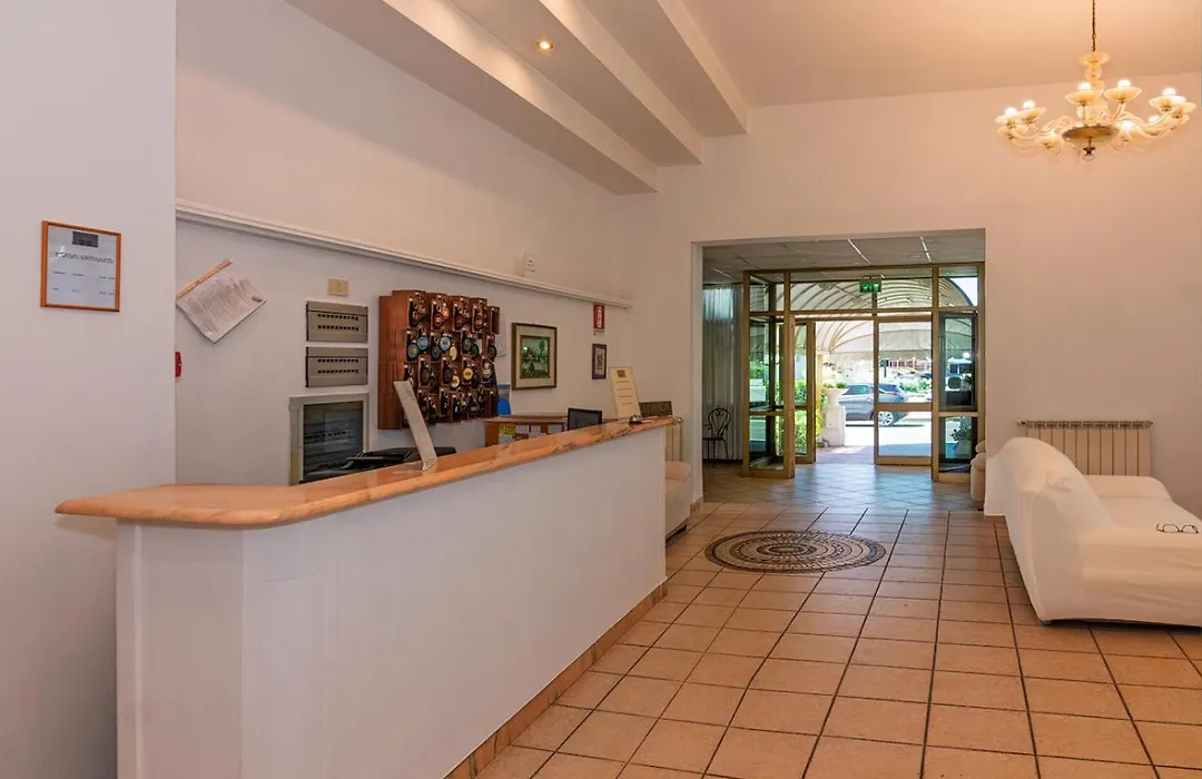 Hotel Ambasciatori-1