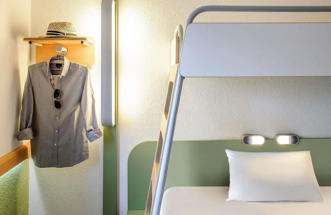 ibis Budget Caen Centre Gare-1