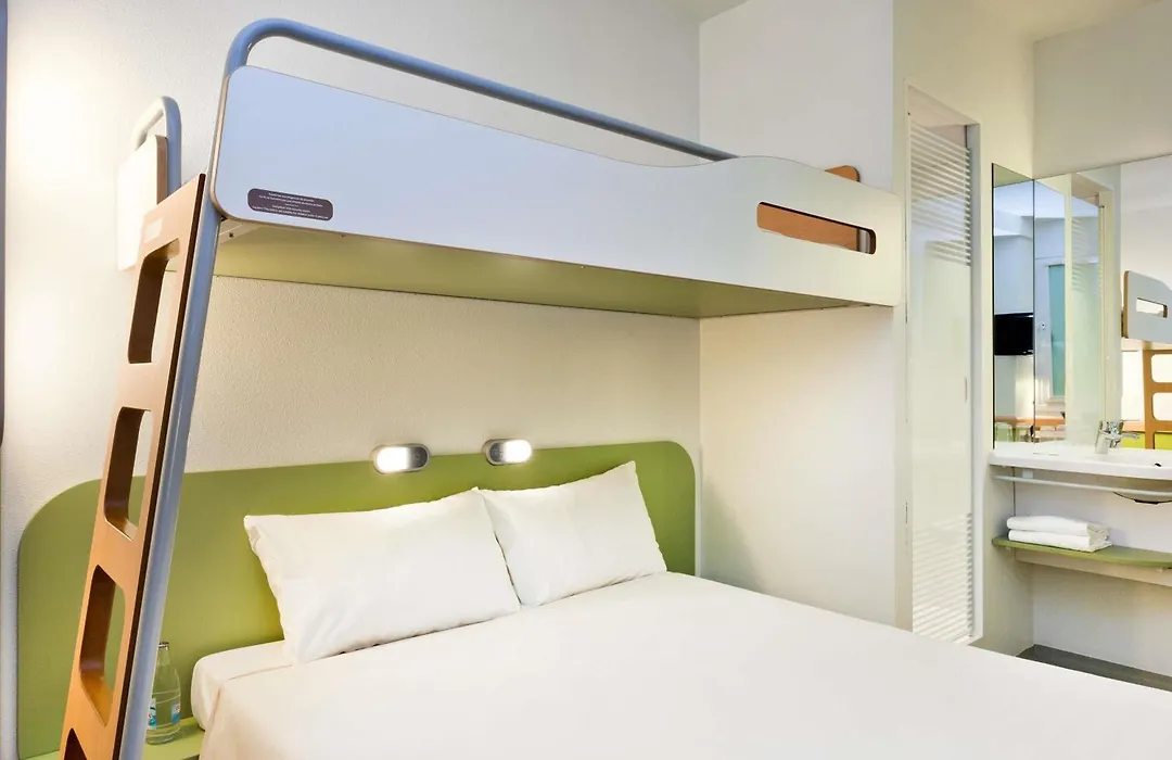 Ibis Budget Givet-1