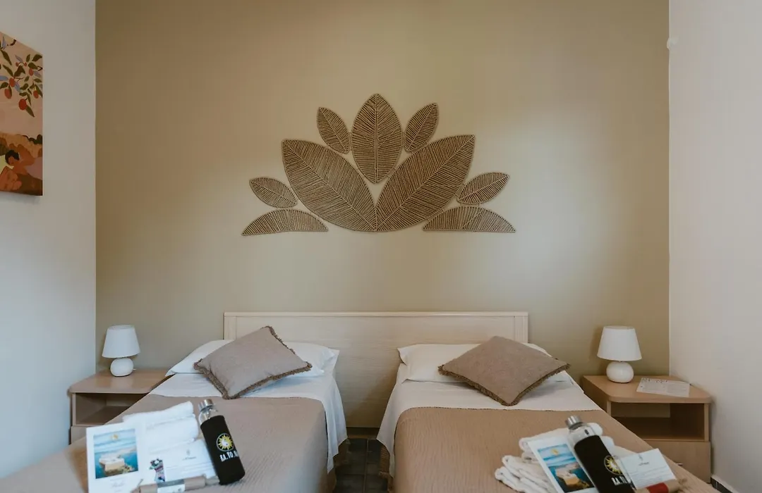 Nido Colorato Guest House-1