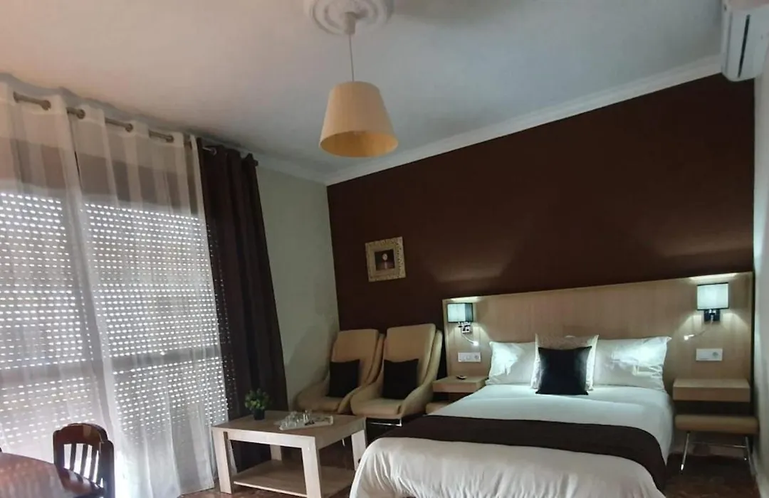 Luna-Guest Rooms-1