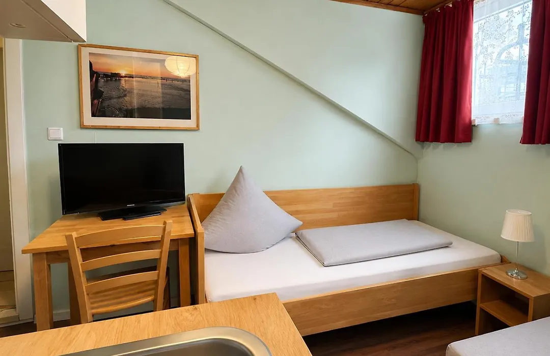 Dana Living Apartment Bremen HBF - Zentrum, Altstadt, Messe, ÖVB Arena, Business Apartment mit Self Check-in-1