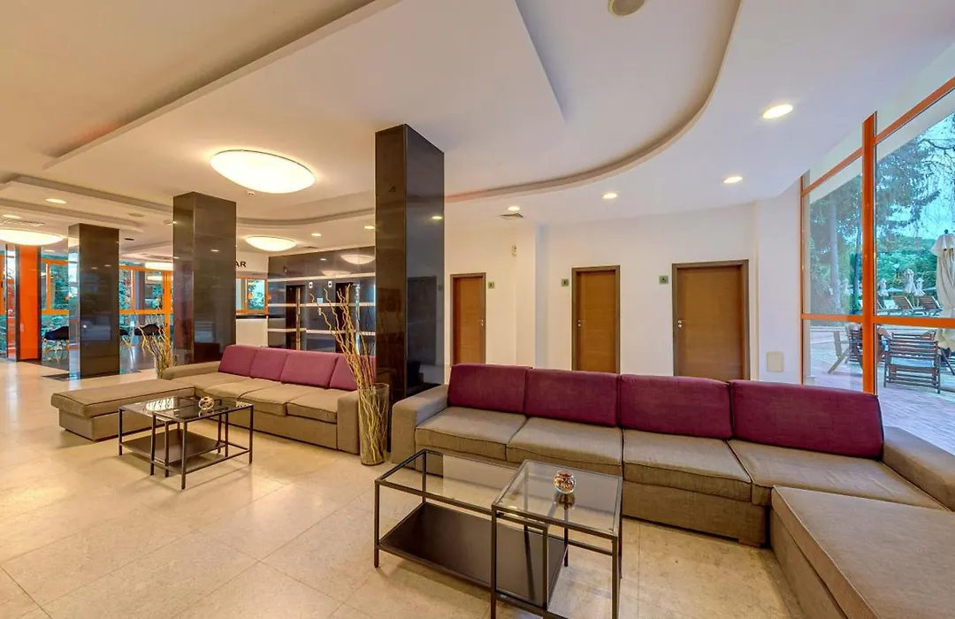 Hotel Sunrise Golden Sands-1