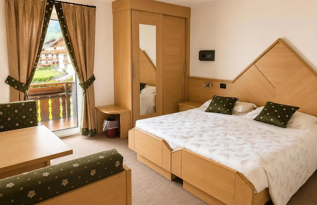 Hotel Ai Pini-1