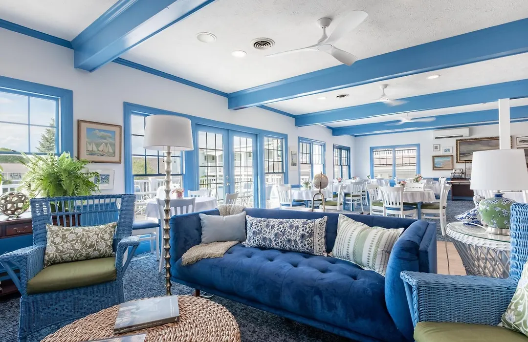The Sparhawk Oceanfront Resort-1