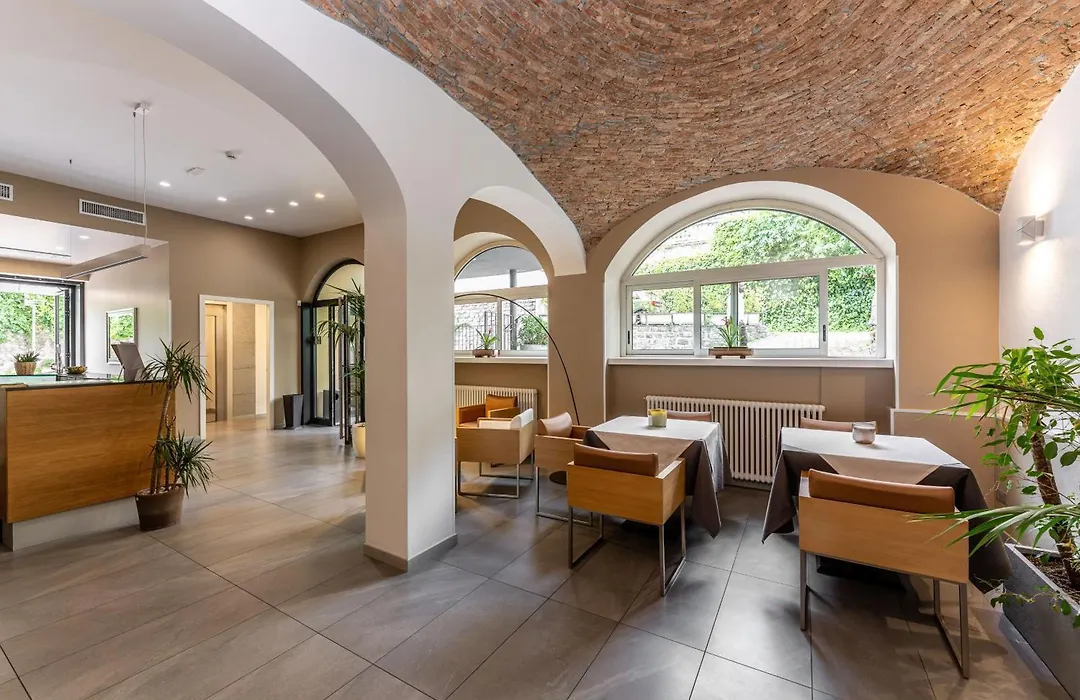 Hotel Quarcino-1
