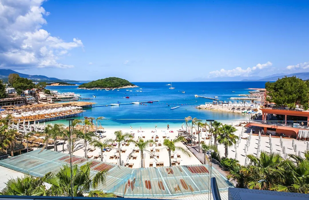 King Hotel Ksamil-1