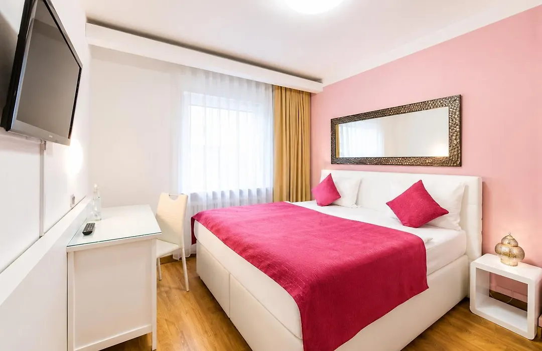 Hotel Rivoli-1