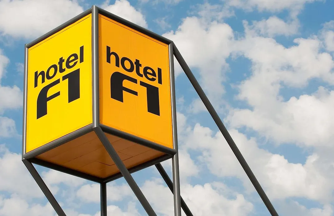 Hotel F1 Maurepas-1