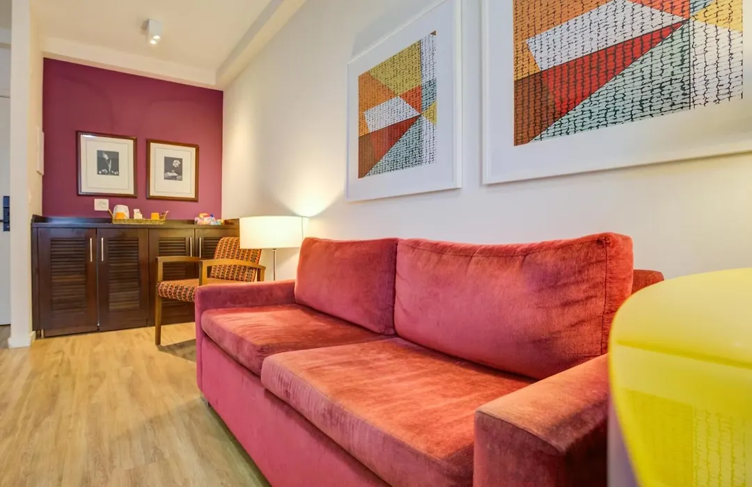 Quality Suites Alphaville-1