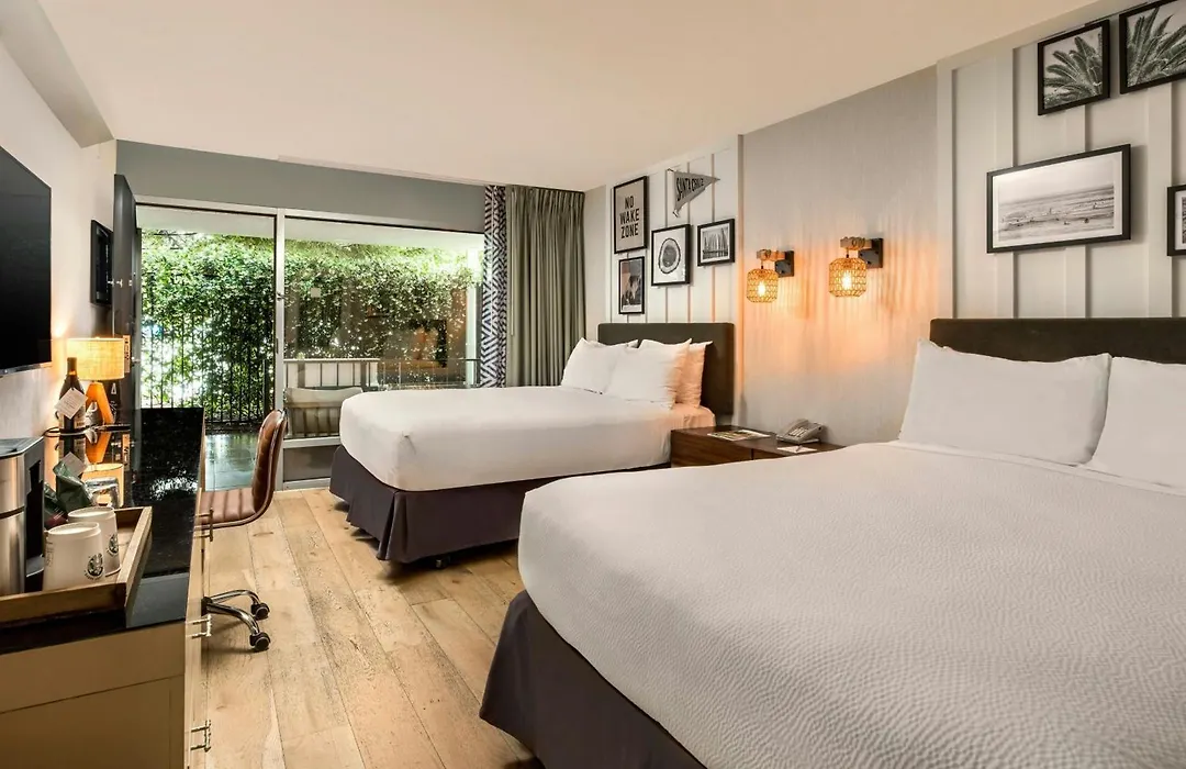 Hotel Paradox, Autograph Collection-1